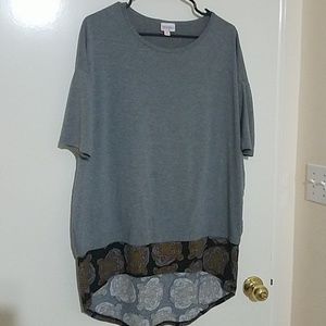 Lularoe Small Dipped Irma